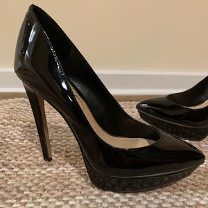 Jessica Simpson heels